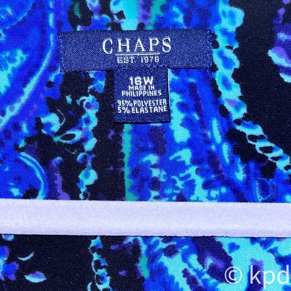 CHAPS V-Neck Dress in Fabulous Condition - Picture 4 of 9